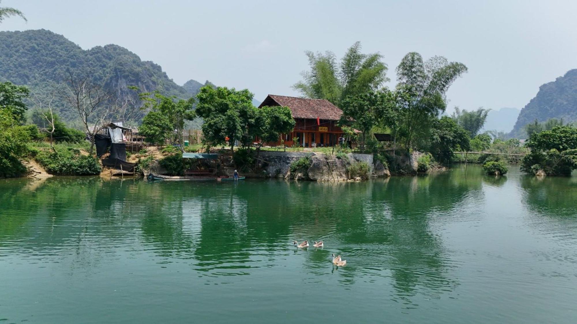 Lan's Thac Ban Gioc Waterfalls Деревянный коттедж *